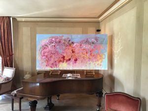 photo of painting in room